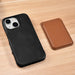 Калъф iCarer Curved Edge Oil Wax Real Leather за iPhone 15