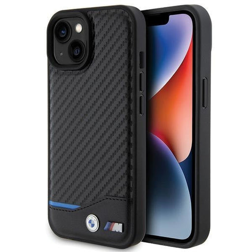 Кейс BMW Leather Carbon за iPhone 15 черен