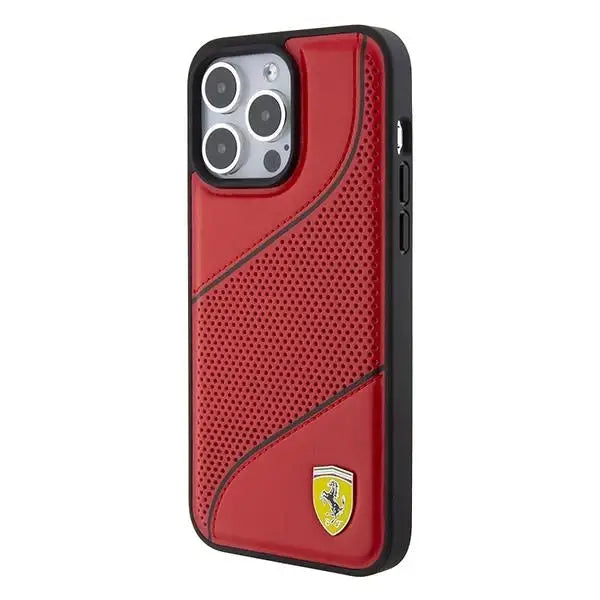 Кейс Ferrari Perforated Waves Metal Logo за iPhone 15