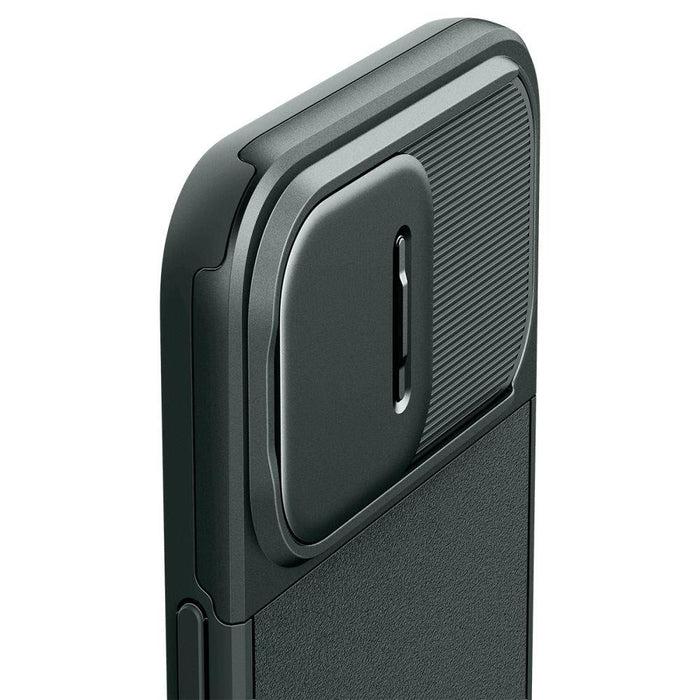 Кейс с протектор за камера Spigen Optik Armor за iPhone 15