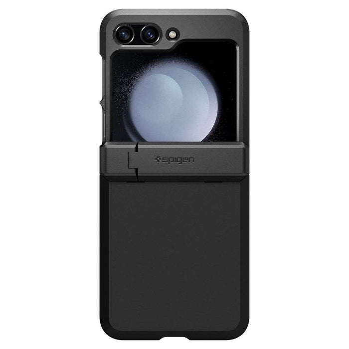 Кейс Spigen Tough Armor Pro за Samsung Galaxy Z Flip5 черен