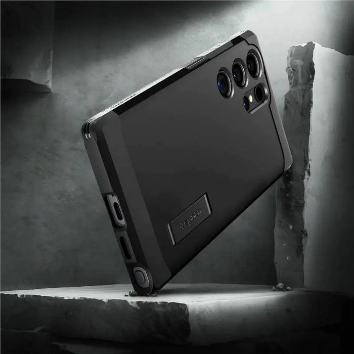 Кейс Spigen Tough Armor за Samsung Galaxy S24 Ultra черен