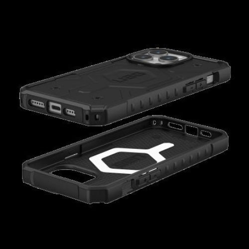 Кейс UAG Pathfinder Magsafe за iPhone 15 Pro Max черен