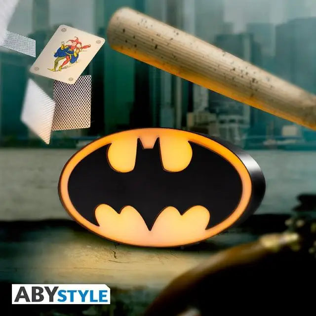 Лампа ABYSTYLE DC COMICS Lamp Batman logo LED Черен