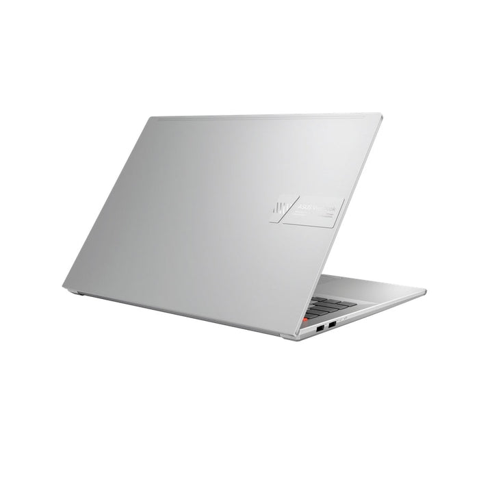 Лаптоп Asus Vivobook Pro 16X OLED N7600PC - OLED