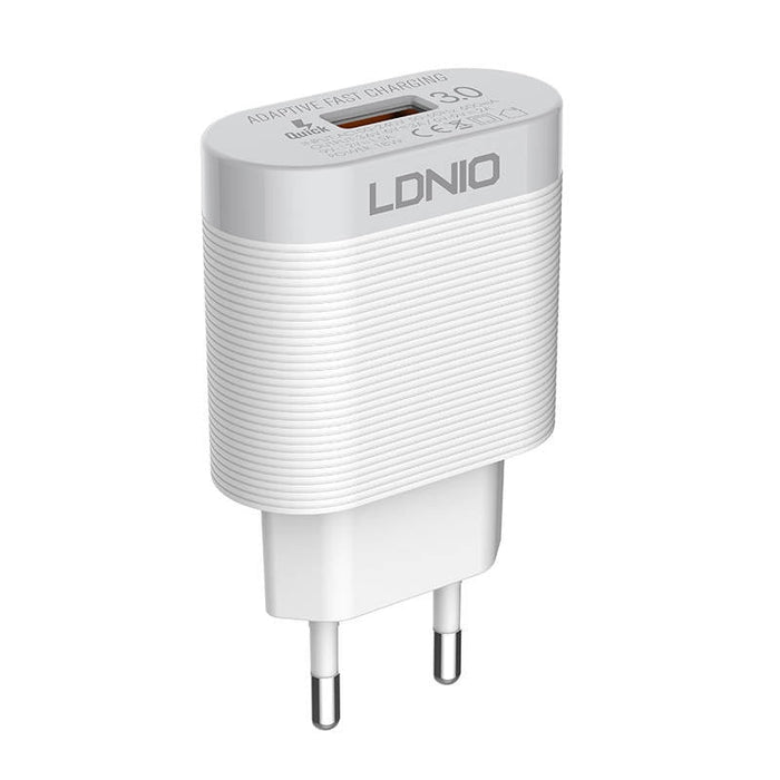 Адаптер LDNIO A303Q USB 18W с Lightning кабел