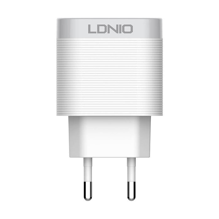 Адаптер LDNIO A303Q USB 18W с Lightning кабел