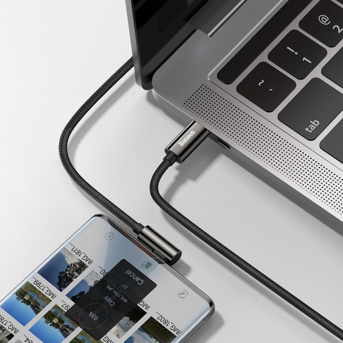 Кабел за зареждане USB-C към USB-C